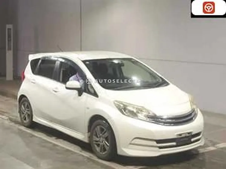 Nissan Note 2013, photo 1 of 1