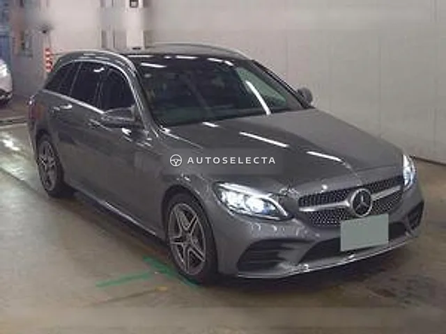 Mercedes-Benz C-Class Station Wagon 2019, auction grade 4.5