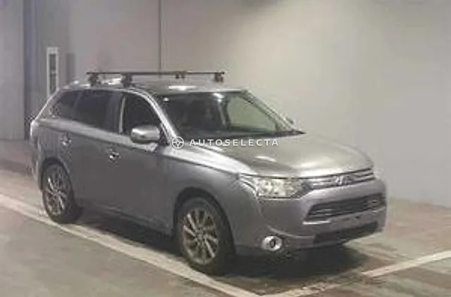 Mitsubishi Outlander 2014, auction grade 3.5