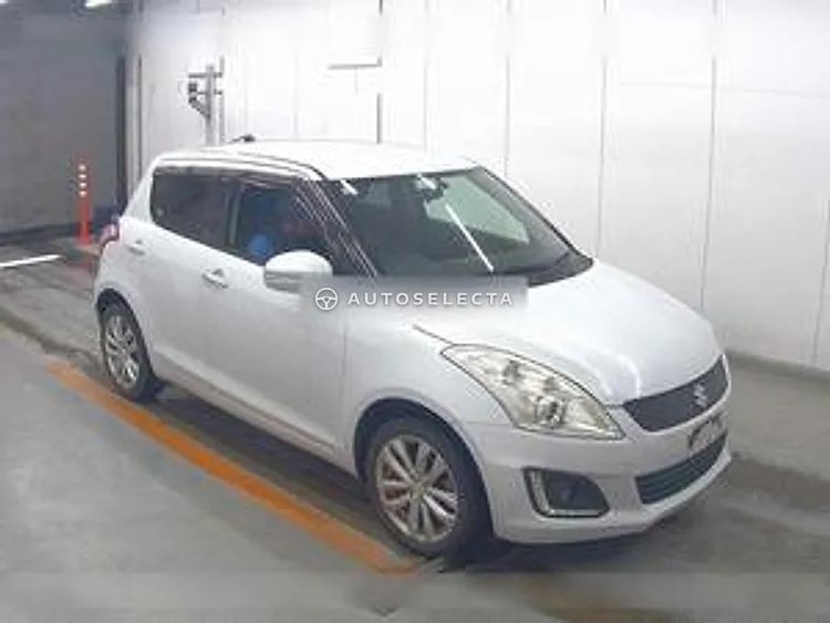 Suzuki Swift 2013, photo 1 of 6