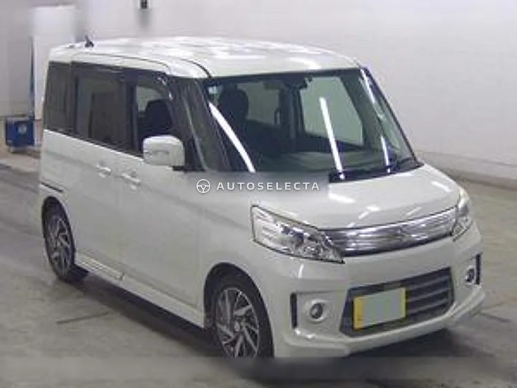 Suzuki Spacia Custom 2015, photo 1 of 1