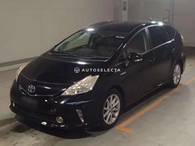 Toyota Prius Alpha 2013, auction grade R