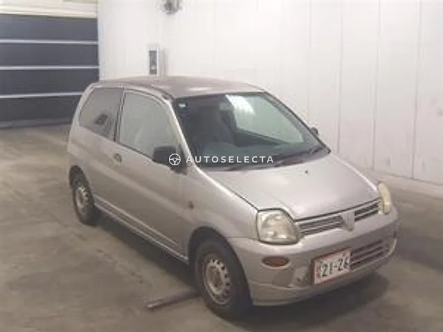Mitsubishi Minica 2000, auction grade R