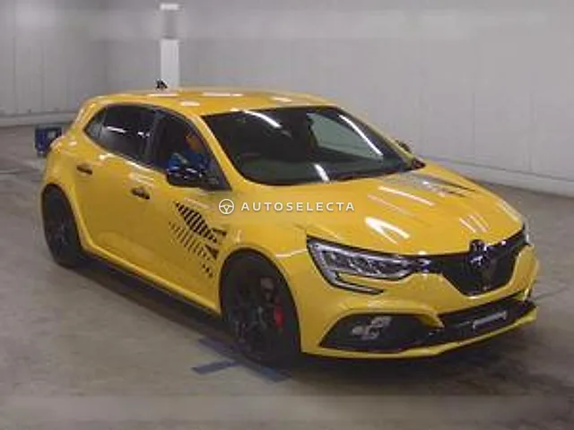 Renault Megane 2024, auction grade 5