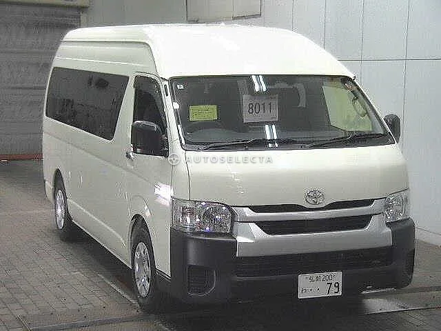Toyota Hiace Commuter 2026, auction grade S
