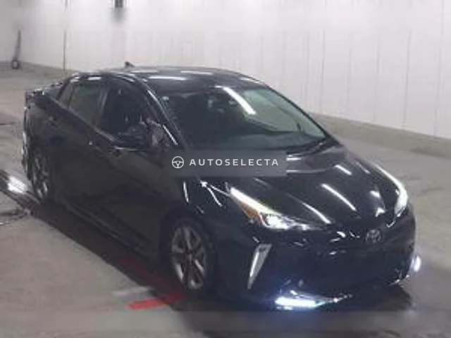 Toyota Prius 2021, auction grade 4