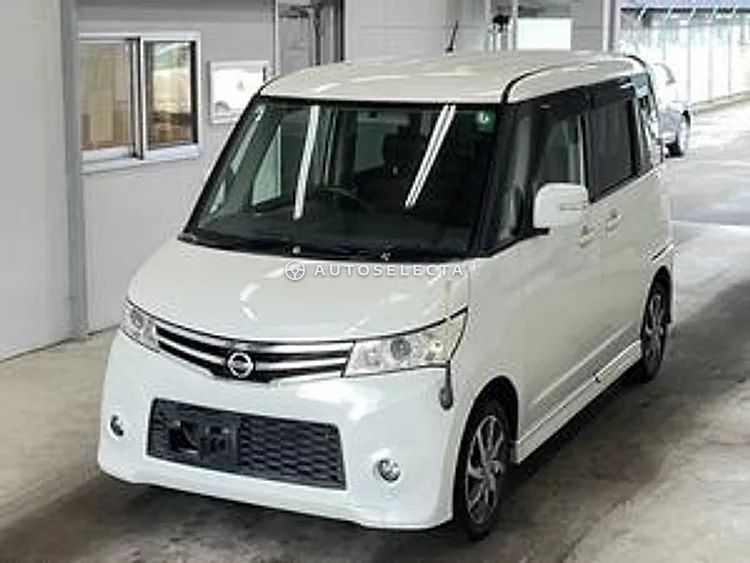 Nissan Roox 2011, photo 1 of 1