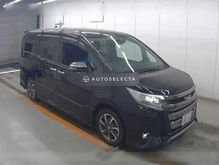 Toyota Noah 2021, photo 1 of 1