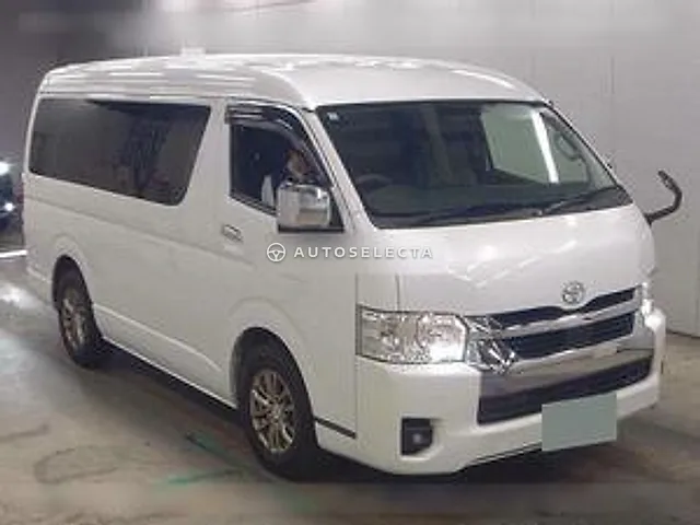 Toyota Hiace Wagon 2022, auction grade 4