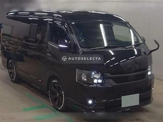 Toyota Hiace Wagon 2023, auction grade 4.5