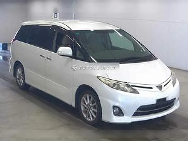 Toyota Estima 2011