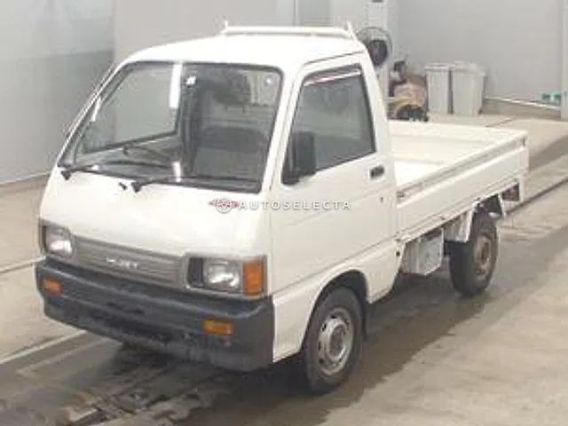 Daihatsu Hijet Truck 1993, auction grade 3.5