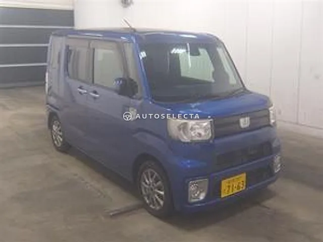 Daihatsu Wake 2016, auction grade 3.5