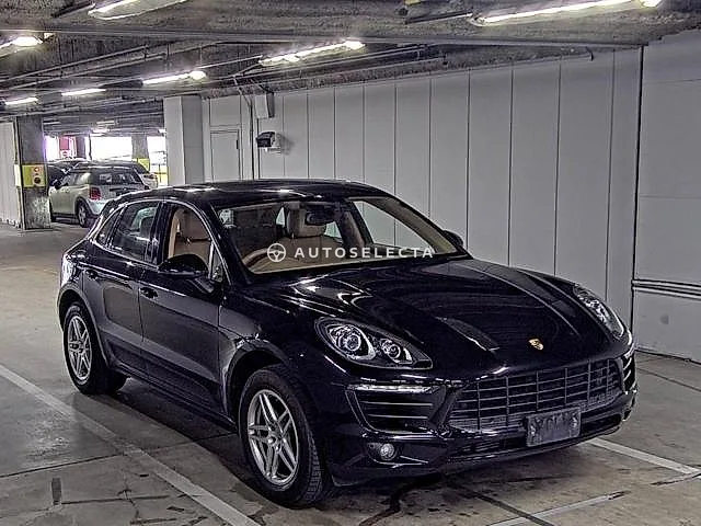 Porsche Macan 2017, auction grade 4.5