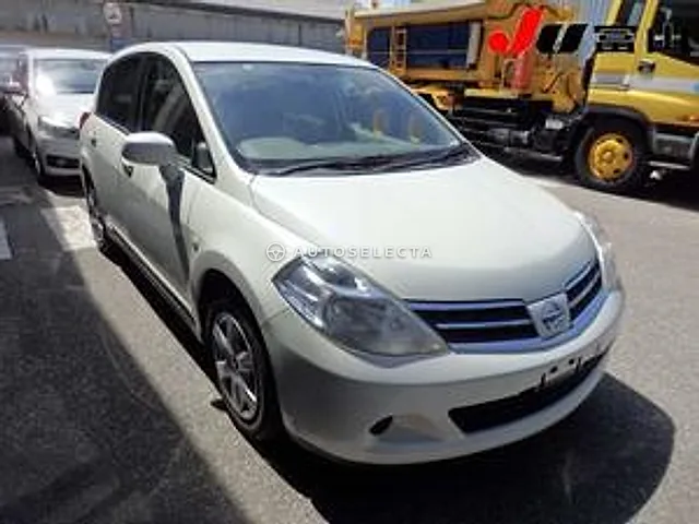 Nissan Tiida 2012, auction grade 4