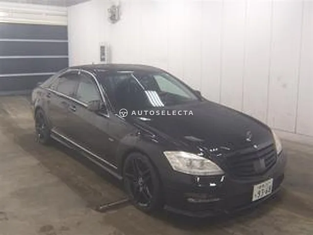 Mercedes-Benz S-Class 2012, auction grade 4