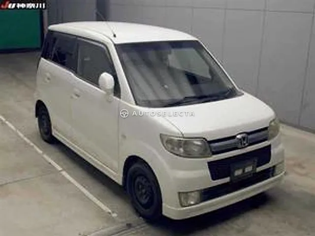 Honda Zest 2008, auction grade 3