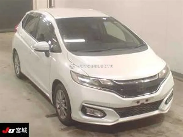 Honda Fit 2018, auction grade 3.5