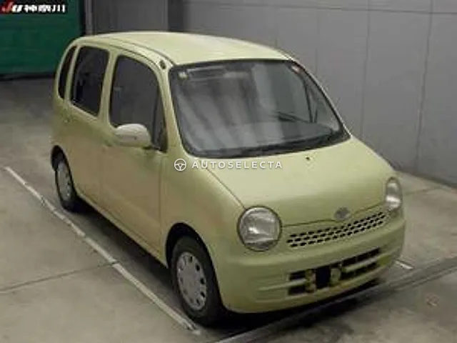 Daihatsu Move Latte 2004, auction grade 3
