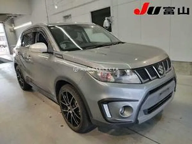 Suzuki Escudo 2017, auction grade 4.5