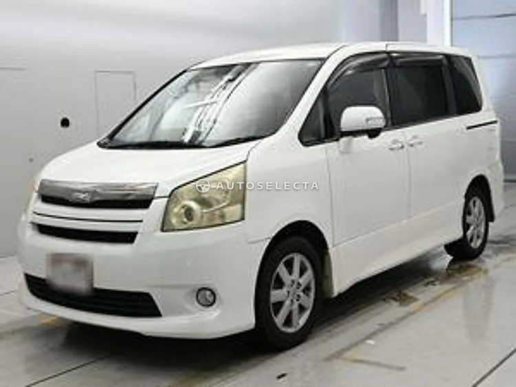 Toyota Noah 2007, photo 1 of 1