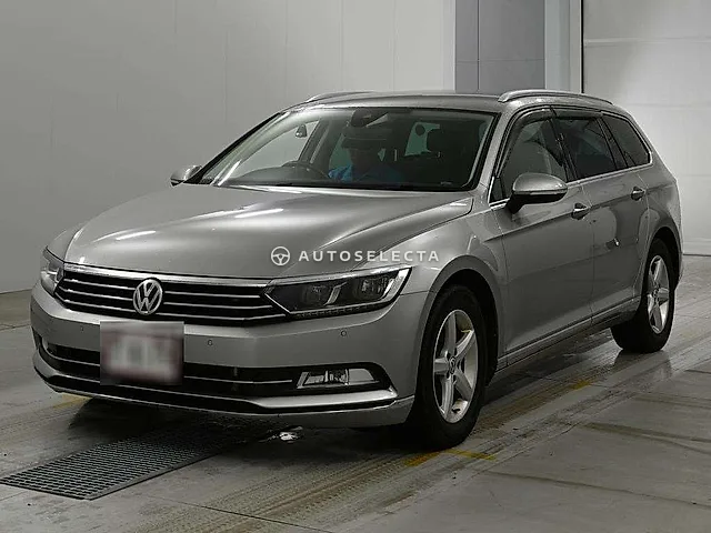 Volkswagen Passat 2017, auction grade 4