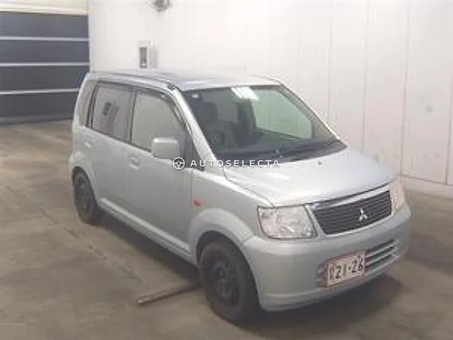 Mitsubishi eK Wagon 2005, auction grade 3