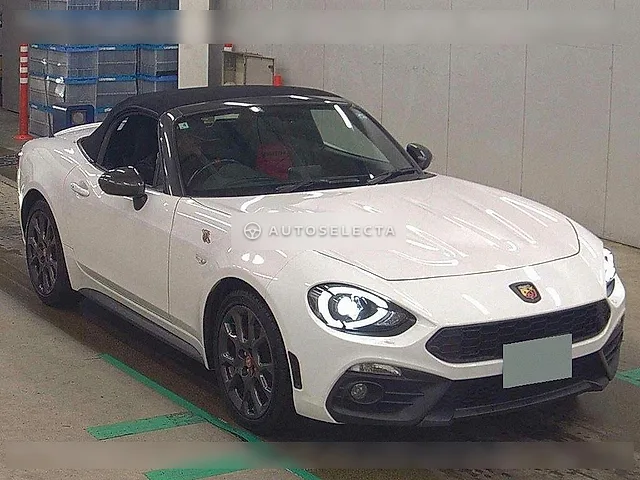 Abarth 124 Spider 2017, auction grade 4