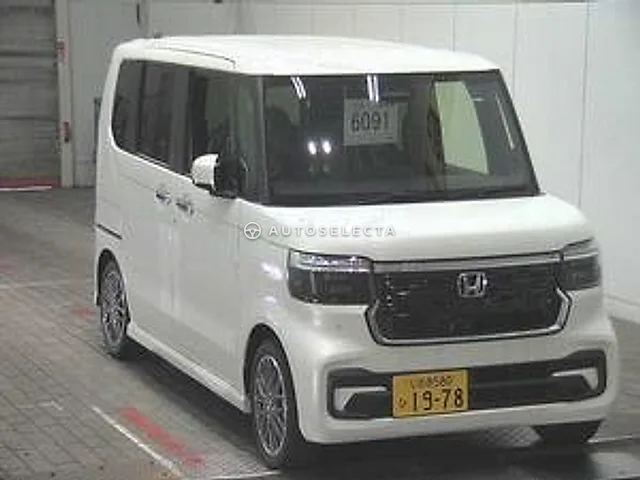 Honda N-BOX 2026, auction grade S