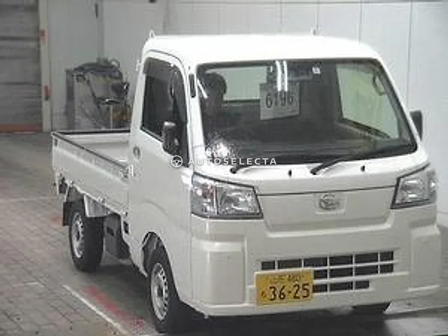Daihatsu Hijet 2023, auction grade 4.5