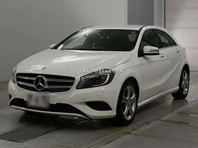 Mercedes-Benz A-Class 2015, auction grade 3.5