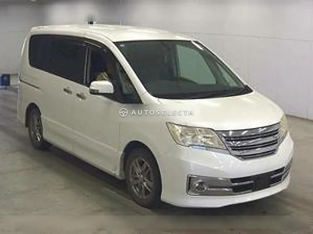 Nissan Serena 2011