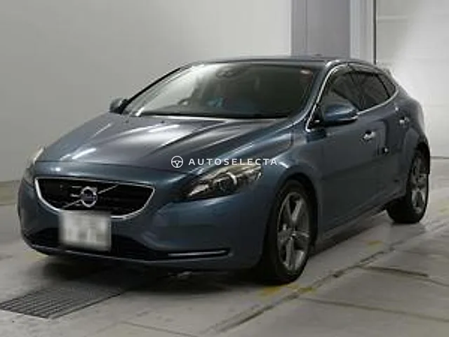 Volvo V40 2014, auction grade 4.5