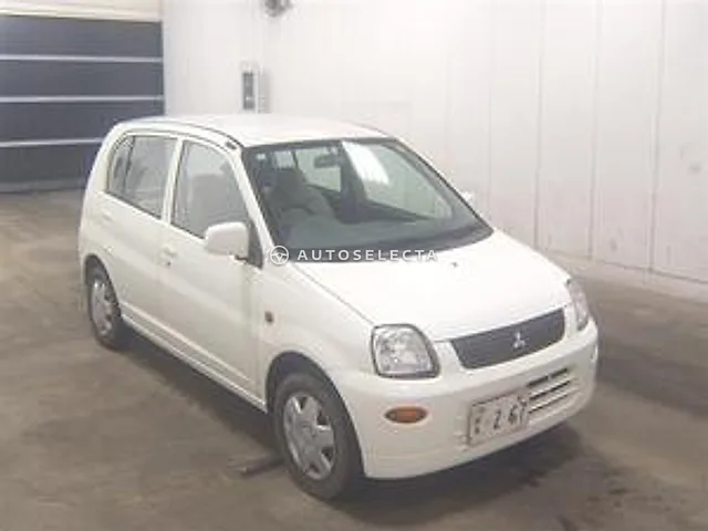Mitsubishi Minica 2010