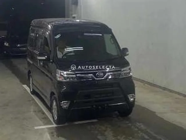 Daihatsu Atrai Wagon 2019, auction grade 3.5