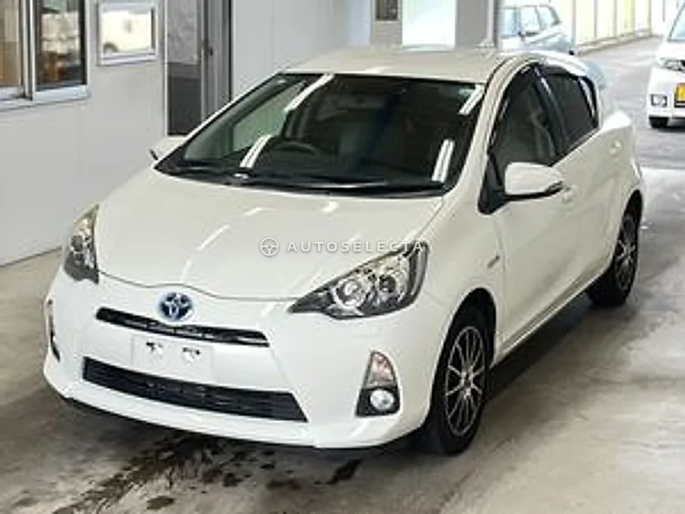 Toyota Aqua 2014, photo 1 of 1