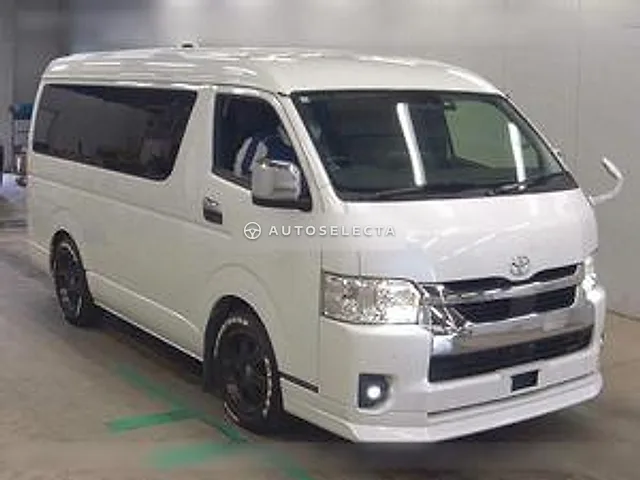 Toyota Hiace Wagon 2023, auction grade 4