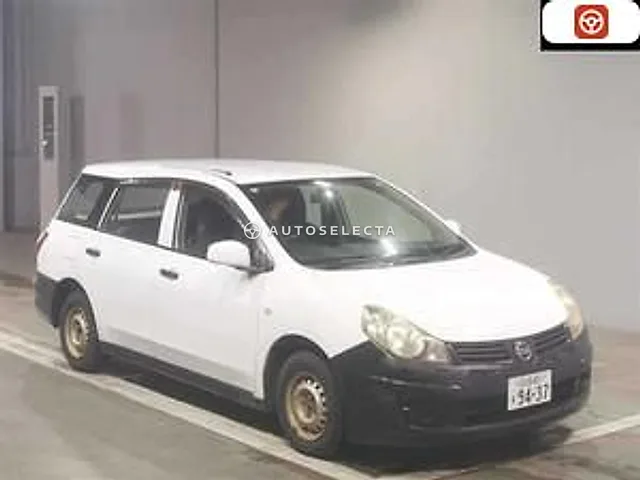 Nissan AD Van 2015, auction grade 3.5