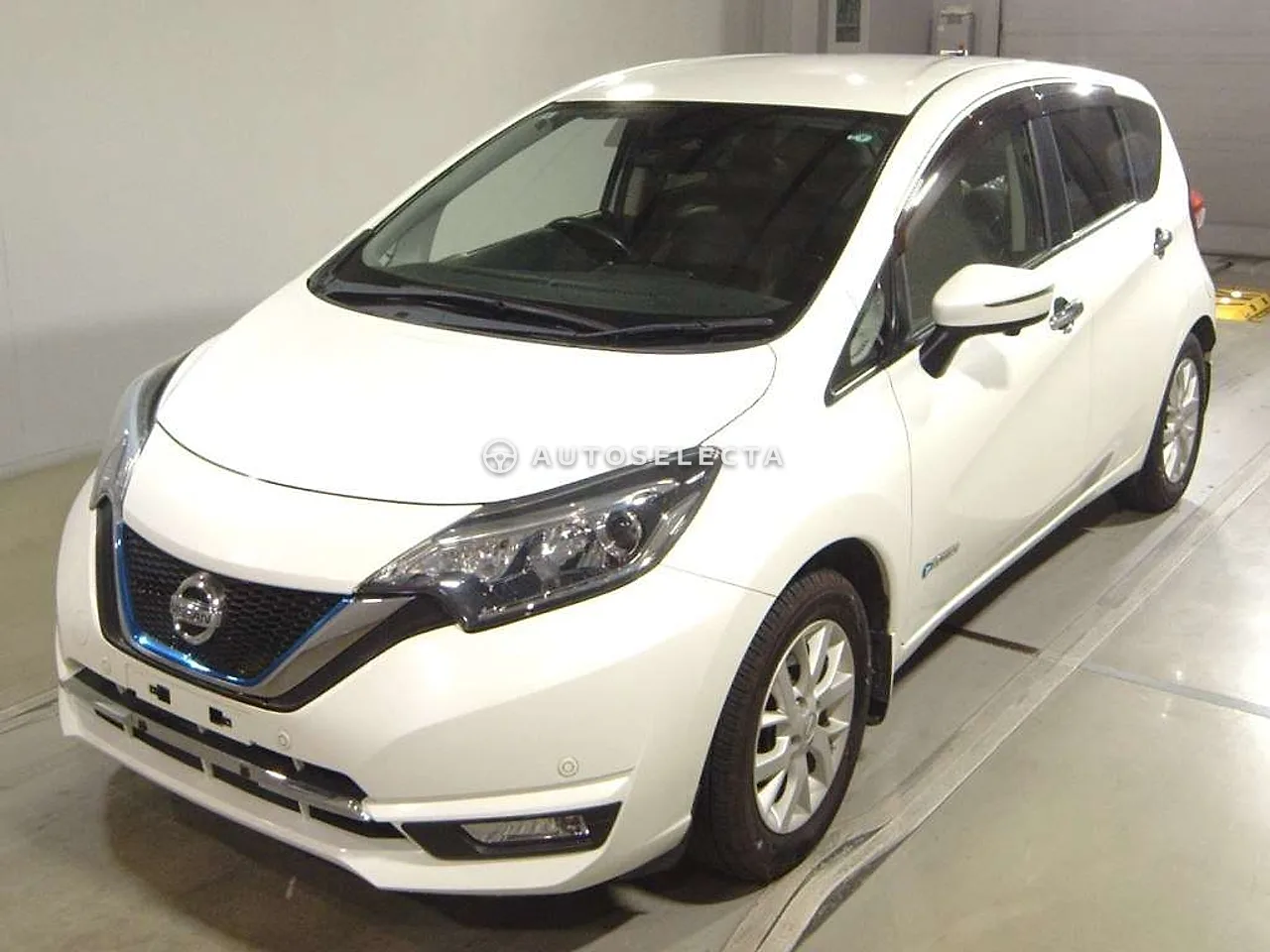 Nissan Note 2017, photo 1 of 1