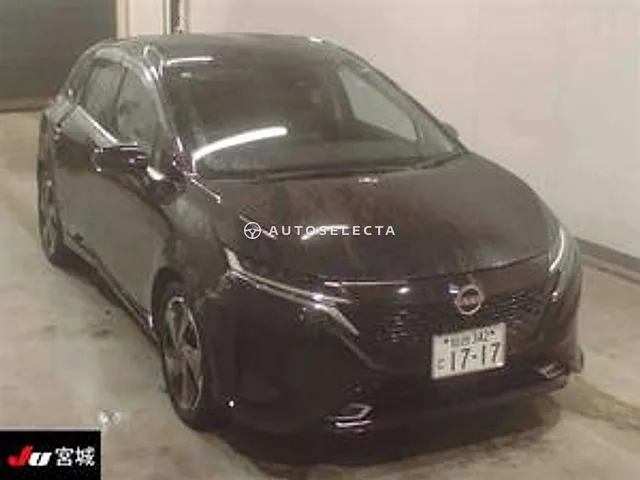Nissan Aura 2024
