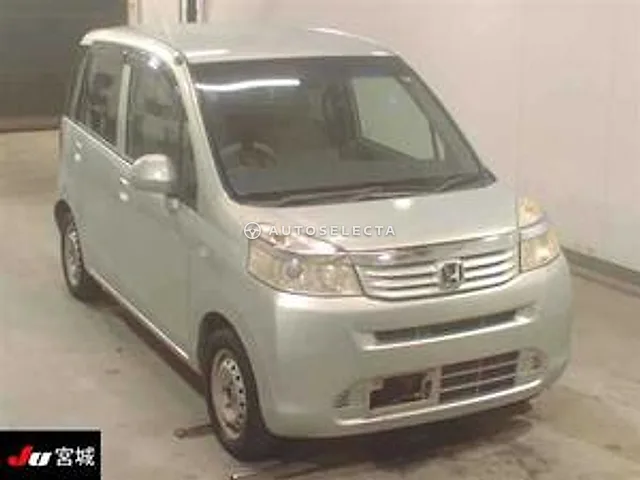 Honda Life 2011, auction grade 3