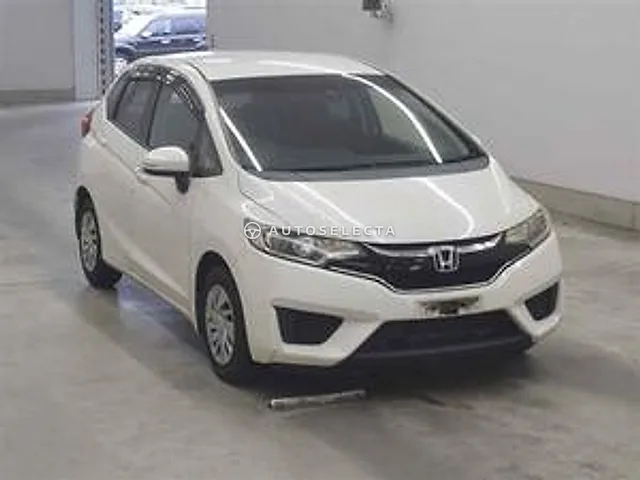 Honda Fit 2016, auction grade 3.5