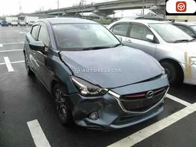 Mazda Demio 2016