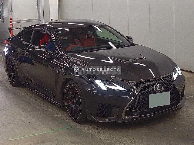 Lexus RC F 2019, auction grade 4.5