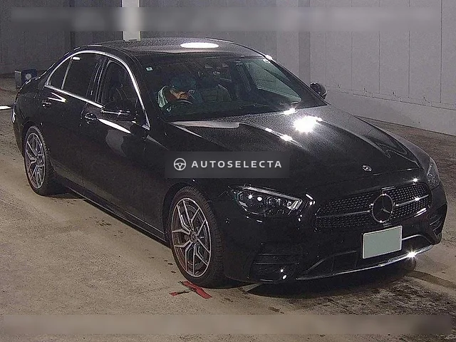 Mercedes-Benz E-Class 2022, auction grade 4.5