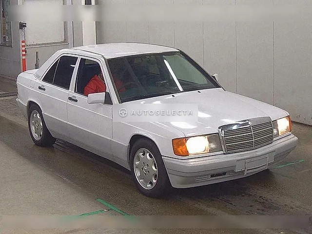 Mercedes-Benz 190 Class 1992, auction grade R