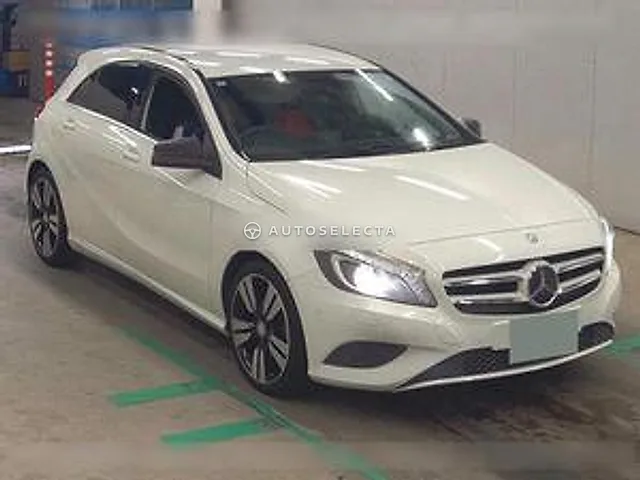 Mercedes-Benz A-Class 2014, auction grade 4