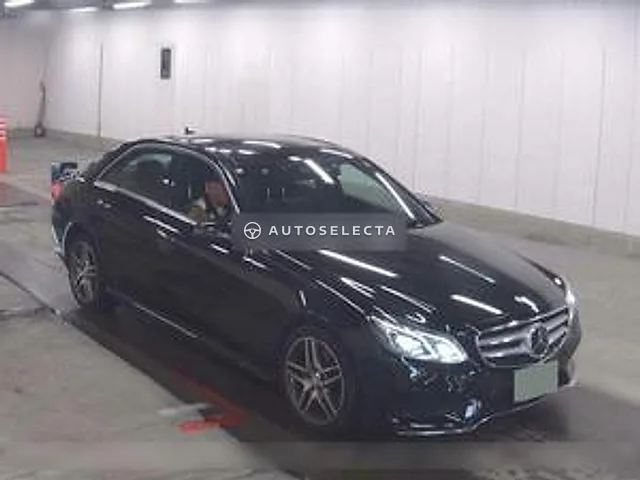Mercedes-Benz E-Class 2014, auction grade 4.5