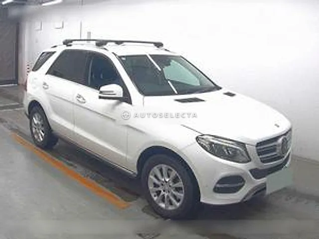 Mercedes-Benz GLE 2016, auction grade 4.5