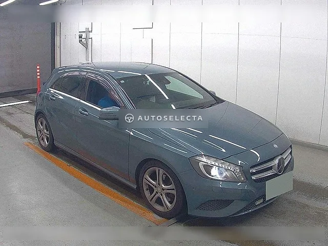 Mercedes-Benz A-Class 2014, auction grade 4